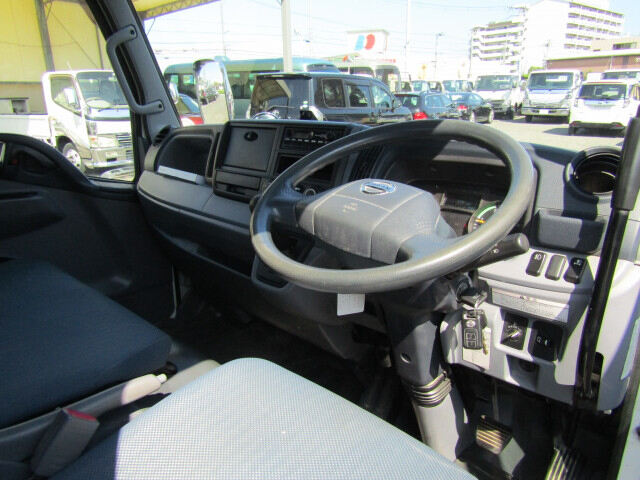 日産 アトラス 小型 ダンプ コボレーン TPG-FBA6Wの中古トラック画像6