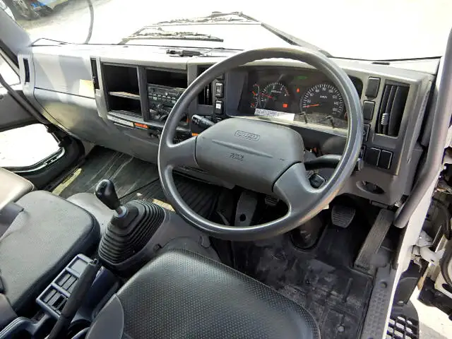 いすゞ フォワード 中型/増トン クレーン付 3段 ラジコンの中古トラック画像8