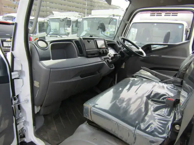 日産 アトラス 小型 平ボディ 床鉄板 TKG-FEA5Wの中古トラック画像6