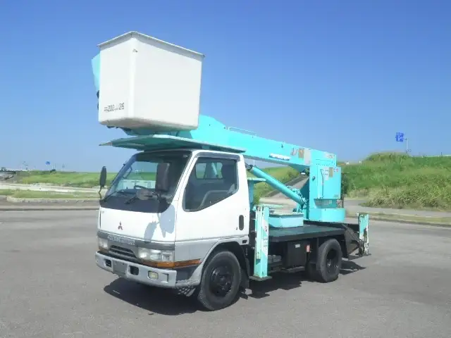 三菱 キャンター 小型 高所・建柱車 高所作業車 KC-FE567Bの中古トラック画像1