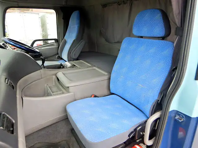 日産UD クオン 大型 トラクター 1デフ エアサスの中古トラック画像9
