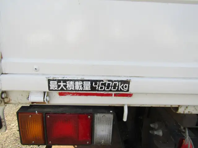 いすゞ エルフ 小型 平ボディ 床鉄板 SKG-NPR85YNの中古トラック画像18