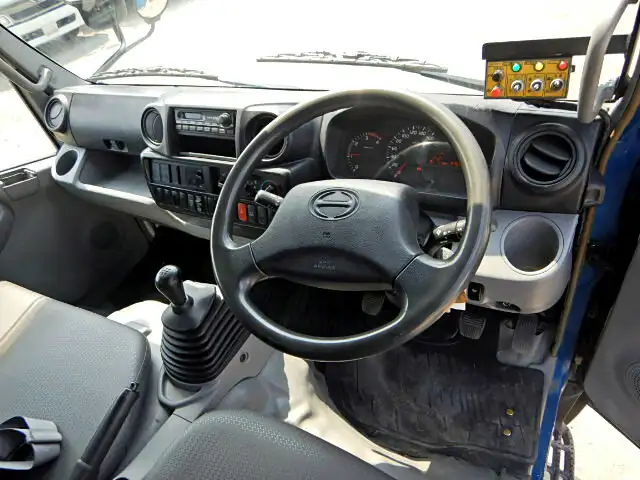 日野 デュトロ 小型 パッカー車 巻き込み式 回転ダンプ式の中古トラック画像9