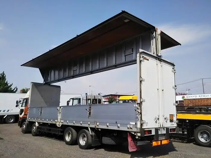 日産UD ビッグサム 大型 ウイング エアサス ベッドの中古トラック画像3