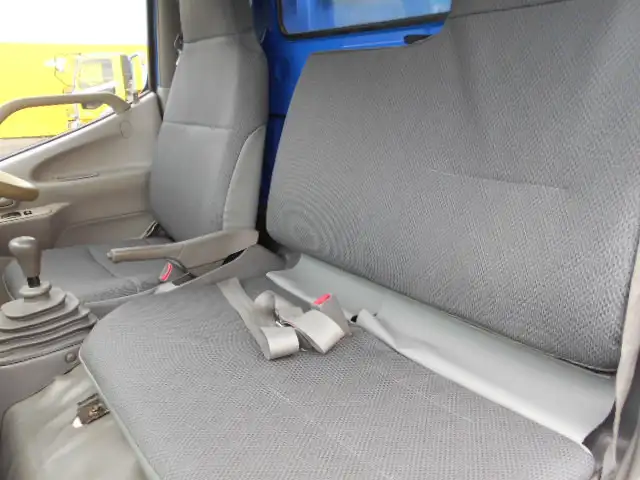 トヨタ ダイナ 小型 ダンプ 土砂禁 PB-XZU351Dの中古トラック画像9