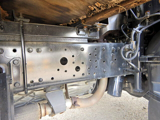三菱 キャンター 小型 平ボディ 床鉄板 PA-FE82DE｜画像17