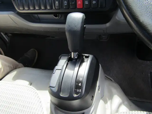 トヨタ ダイナ 小型 平ボディ TKG-XZC600 H27の中古トラック画像8