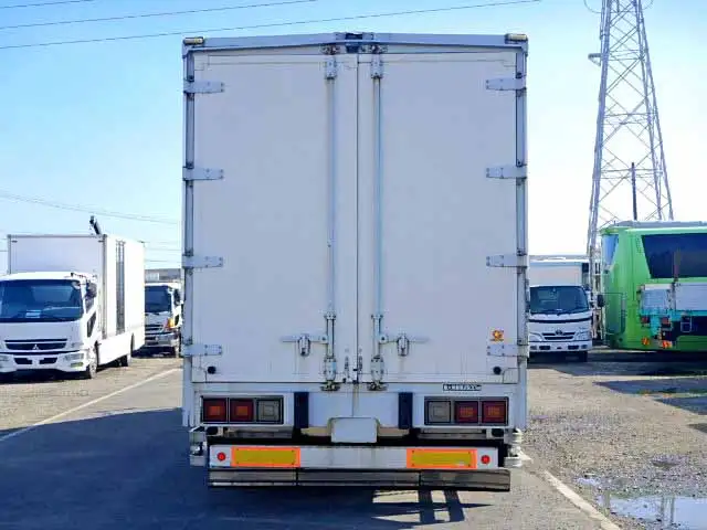 三菱 ファイター 中型/増トン ウイング ベッド PDG-FK61Fの中古トラック画像3