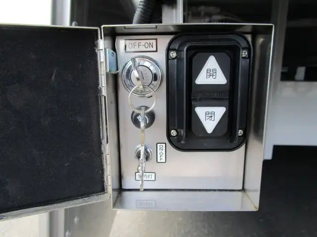国内・その他 国産車その他 トレーラー/その他 トレーラー 3軸 エアサスの中古トラック画像13