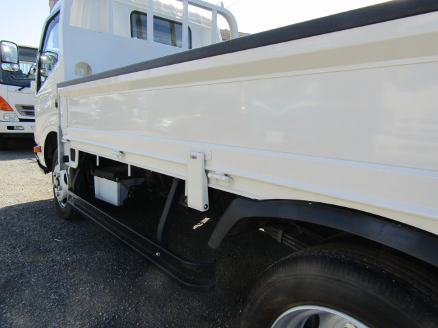トヨタ ダイナ 小型 平ボディ TKG-XZU645 H27｜画像5