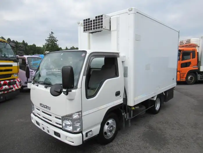 いすゞ エルフ 小型 冷凍冷蔵 中温 床ステンの中古トラック画像1