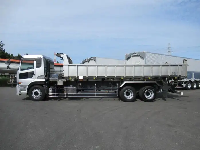 UDトラックス クオンダンプカー DYNAPAC SD2500CS 2セット