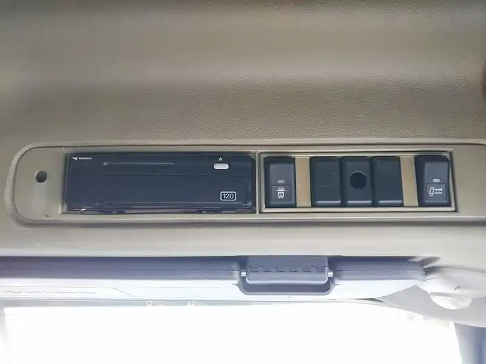 ボルボ トラック 大型 トラクター ハイルーフ 1デフの中古トラック画像9