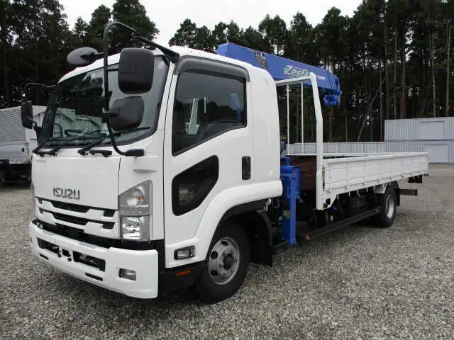 いすゞ フォワード 中型/増トン クレーン付 5段 ラジコンの中古トラック画像1