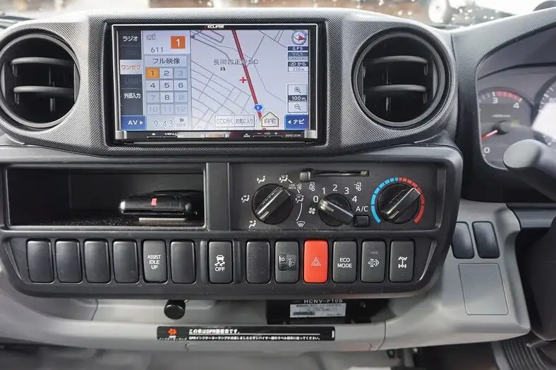 トヨタ ダイナ 小型 アルミバン サイドドア TKG-XZU675の中古トラック画像9