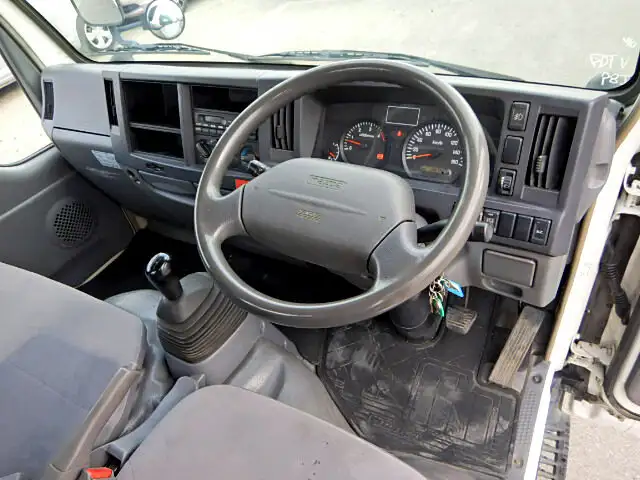 マツダ タイタン 小型 タンク車 ローリー BKG-LJR85Aの中古トラック画像4