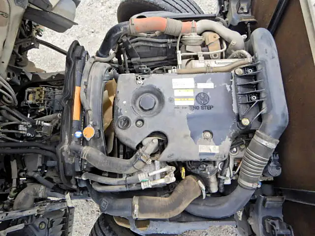 マツダ タイタン 小型 タンク車 ローリー BKG-LJR85Aの中古トラック画像6