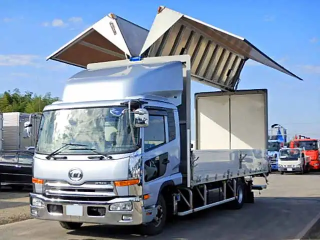 日産UD コンドル 中型/増トン ウイング パワーゲート ベッドの中古トラック画像1