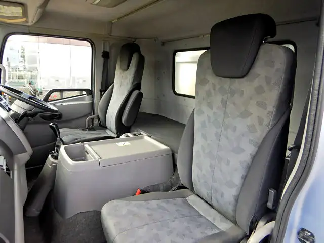 日産UD コンドル 中型/増トン ウイング パワーゲート ベッドの中古トラック画像6