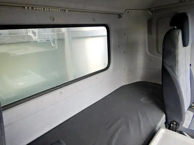 日産UD コンドル 中型/増トン ウイング パワーゲート ベッドの中古トラック画像10