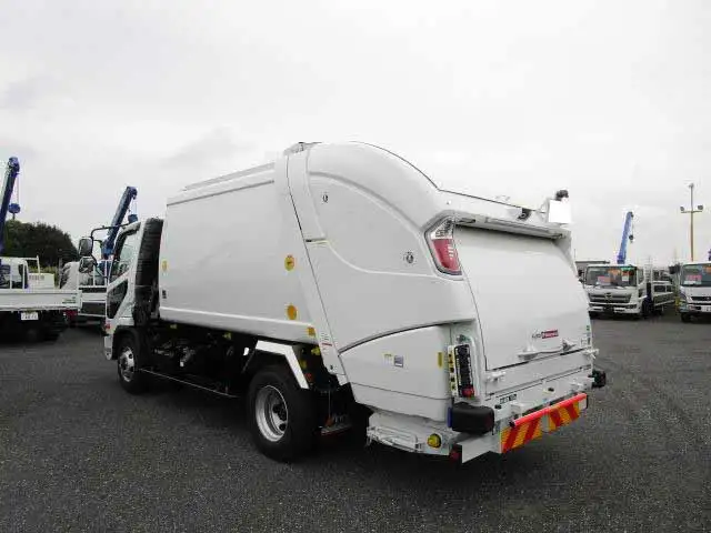 三菱 ファイター 中型/増トン パッカー車 プレス式 2KG-FK72Fの中古トラック画像5