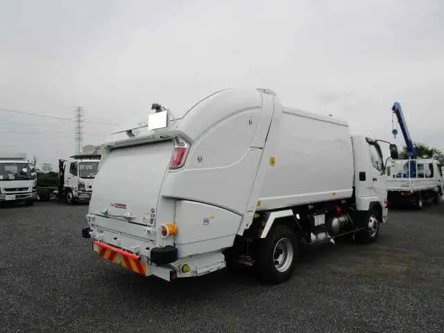 三菱 ファイター 中型/増トン パッカー車 プレス式 2KG-FK72Fの中古トラック画像2