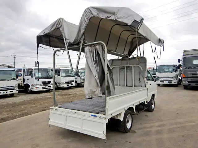 トヨタ ライトエース 小型 ウイング 幌ウイング GK-KM75の中古トラック画像2