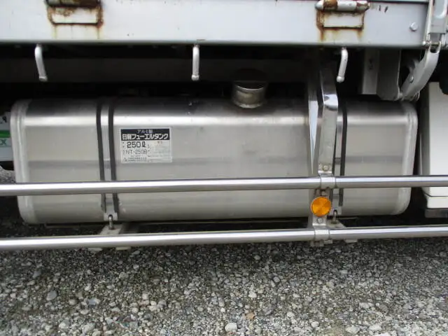 日産UD コンドル 中型/増トン 平ボディ アルミブロック エアサスの中古トラック画像9