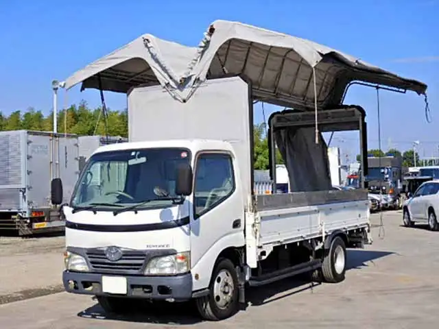 トヨタ トヨエース 小型 ウイング 幌ウイング BDG-XZU348の中古トラック画像1