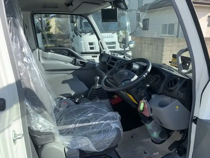 日野 デュトロ 小型 パッカー車 プレス式 2KG-XZU700Mの中古トラック画像4