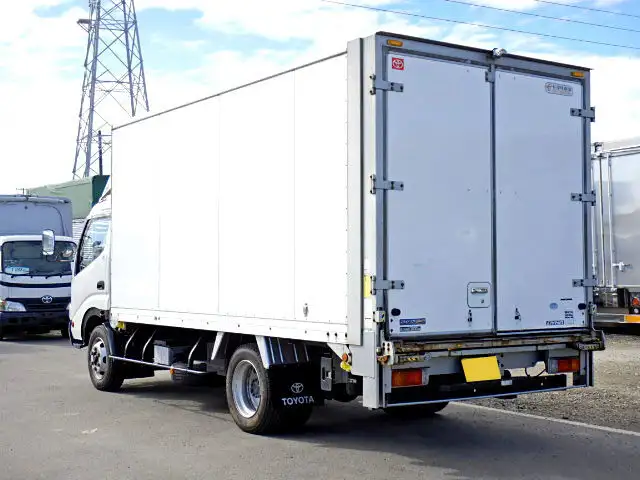 トヨタ ダイナ 小型 アルミバン パワーゲート BDG-XZU414の中古トラック画像2