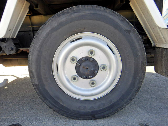 トヨタ トヨエース 小型 タンク車 ローリー KK-BU301｜画像12
