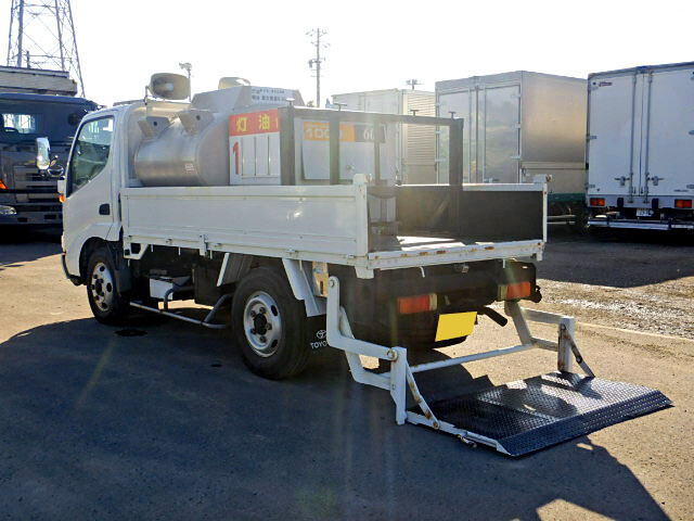 トヨタ トヨエース 小型 タンク車 ローリー KK-BU301｜画像6