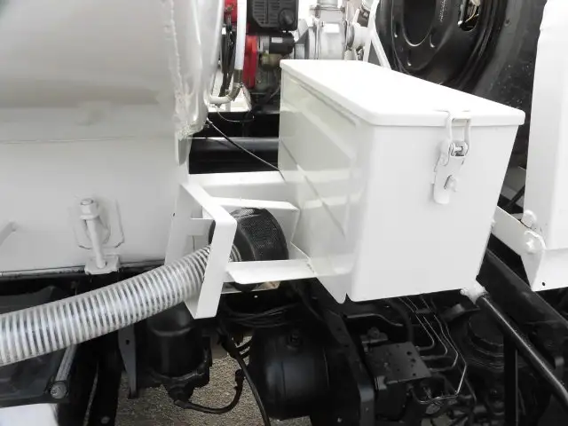 日野 レンジャー 中型/増トン タンク車 散水車 ADG-FC6JCWAの中古トラック画像15