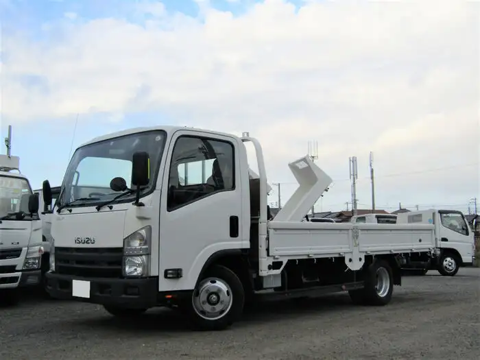 いすゞ エルフ 小型 平ボディ TKG-NPR85AR H26 の中古トラック【車両No.104109】