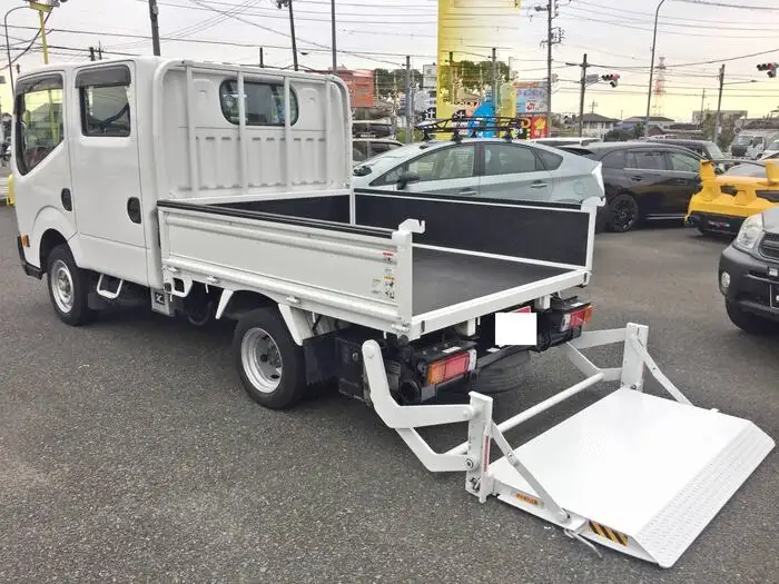 日産 アトラス 小型 平ボディ Wキャブ パワーゲートの中古トラック画像5