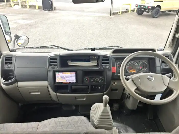 日産 アトラス 小型 平ボディ Wキャブ パワーゲートの中古トラック画像10