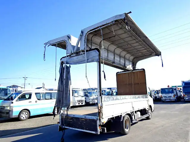 トヨタ トヨエース 小型 ウイング 幌ウイング BDG-XZU548の中古トラック画像6