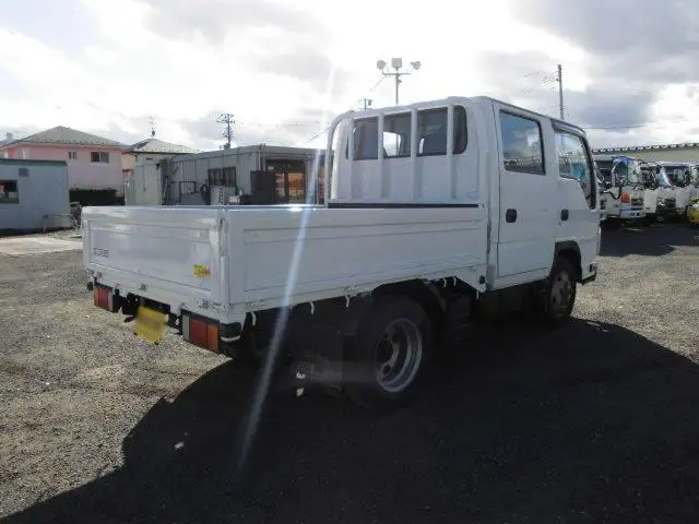 いすゞ エルフ 小型 平ボディ Wキャブ TKG-NJS85Aの中古トラック画像2