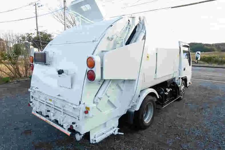 いすゞ エルフ 小型 パッカー車 プレス式 NKR85-7030191の中古トラック画像2