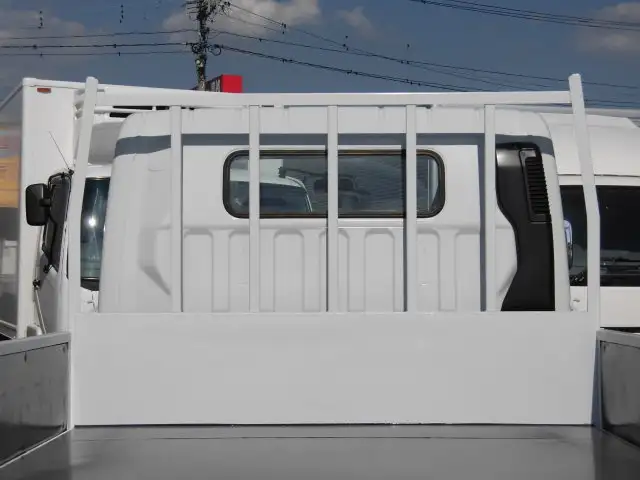 三菱 キャンター 小型 平ボディ パワーゲート 床鉄板の中古トラック画像5