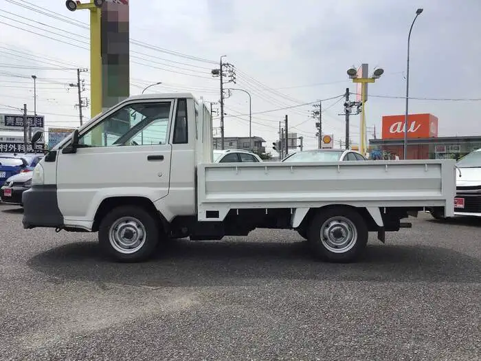 トヨタ ライトエース  平ボディ GK-KM70 H19の中古トラック画像6
