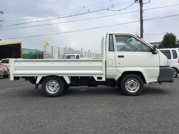 トヨタ ライトエース  平ボディ GK-KM70 H19の中古トラック画像7