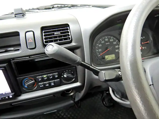 マツダ ボンゴ  平ボディ DBF-SLP2T H31/R1の中古トラック画像像17