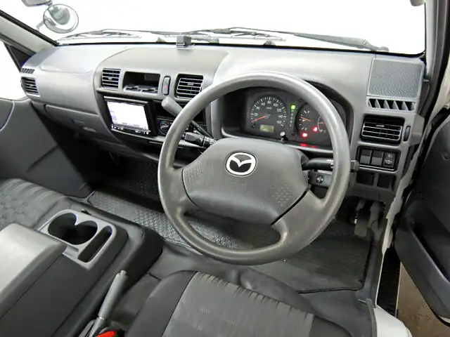 マツダ ボンゴ  平ボディ DBF-SLP2T H31/R1の中古トラック画像13
