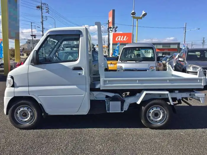 三菱 ミニキャブ  ダンプ GBD-U62T H25の中古トラック画像5