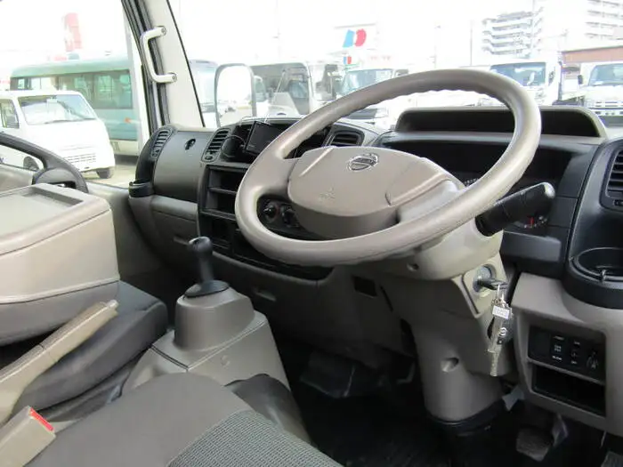 日産 アトラス 小型 平ボディ パワーゲート SKG-TZ2F24の中古トラック画像14