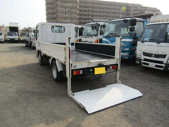 日産 アトラス 小型 平ボディ パワーゲート SKG-TZ2F24の中古トラック画像6