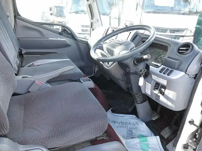 日産 アトラス 小型 平ボディ カスタム TKG-FBA5Wの中古トラック画像8