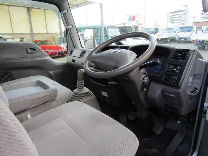 マツダ タイタン 小型 平ボディ KK-WH6HH H15の中古トラック画像10